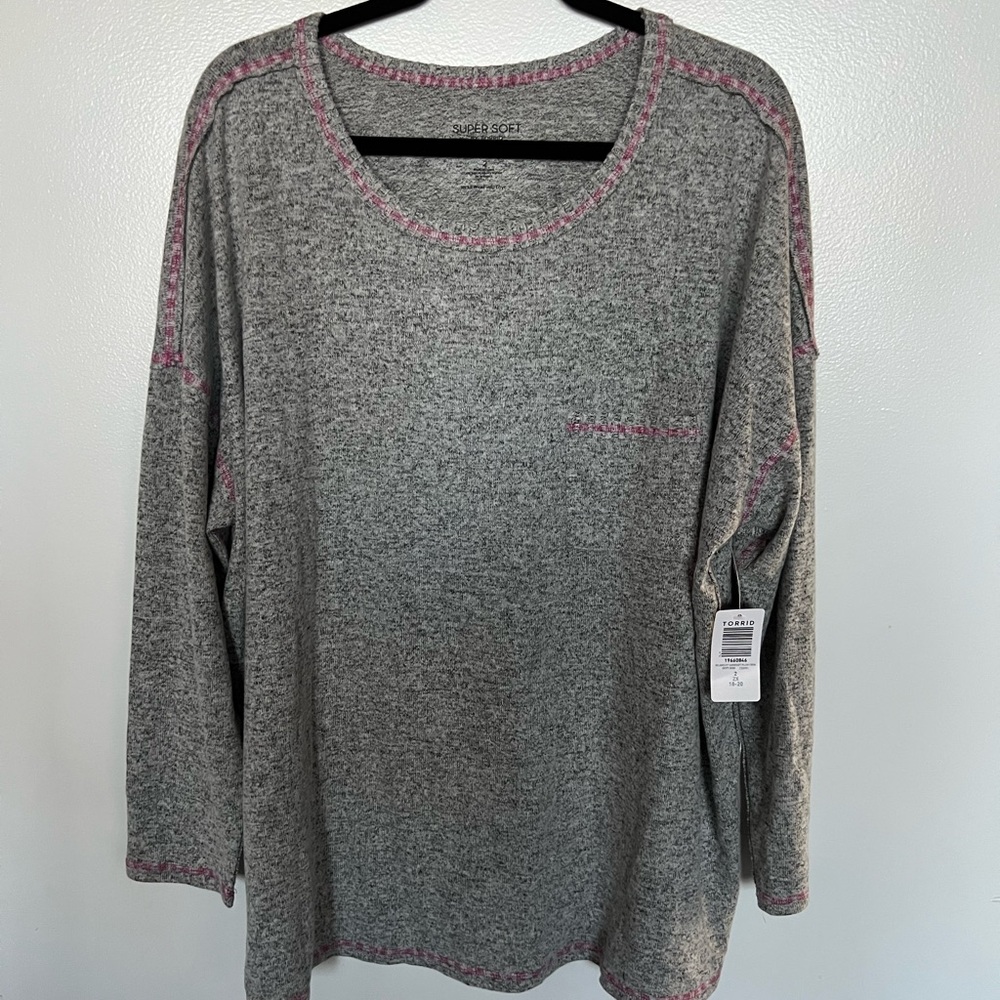 Torrid Super Soft Grey Top Sz 2X NWT